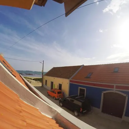 Cosy With Sea View In 40 Sqm + Parking * Peniche