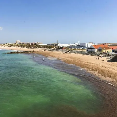 Cosy With Sea View In 40 Sqm + Parking Peniche